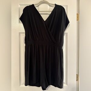 Kohl's Black V-Neck Romper